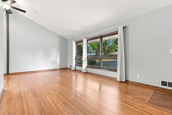 725 50 1/2 AVE NE, Columbia Heights, MN 55421