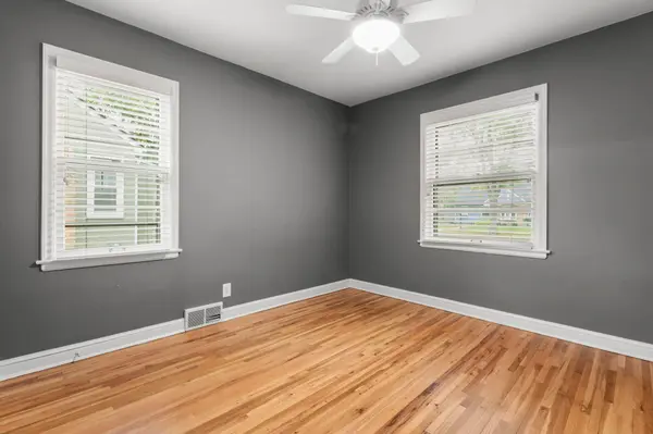 3216 Kentucky AVE S, Saint Louis Park, MN 55426