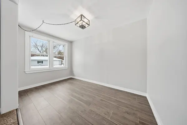 5580 Aldine ST, Shoreview, MN 55126