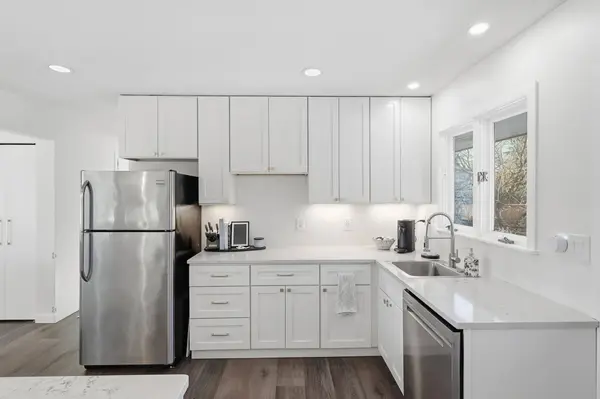 4222 Fairview AVE, Hopkins, MN 55343