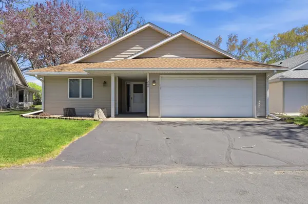 260 Waite AVE S, Saint Cloud, MN 56301