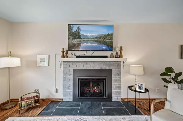 1028 Merritt ST, Shakopee, MN 55379