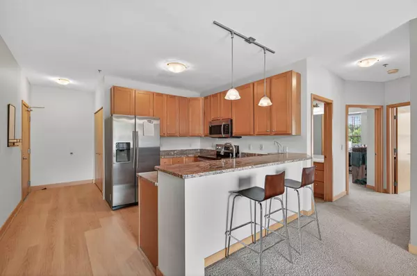 2900 University AVE SE #302, Minneapolis, MN 55414