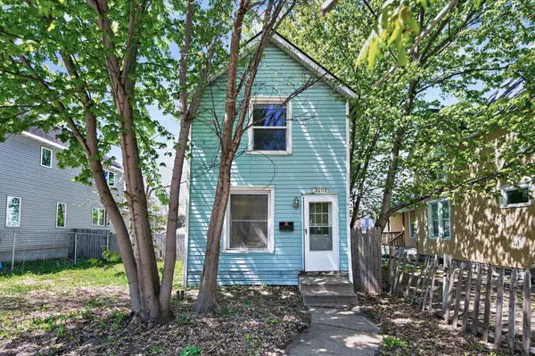 3103 James AVE N, Minneapolis, MN 55411