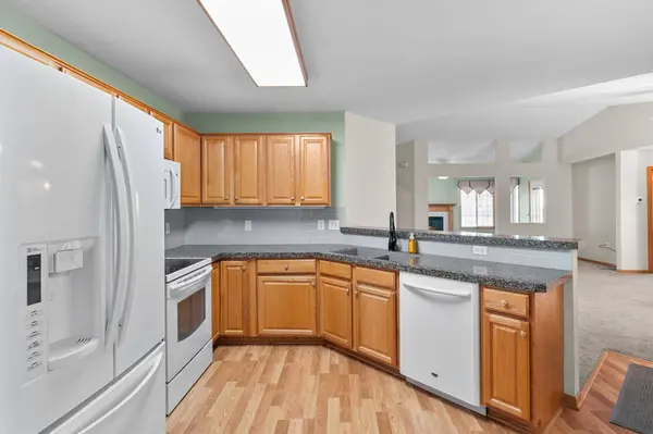 6117 150th ST N, Hugo, MN 55038