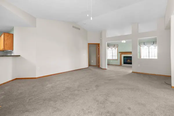 6117 150th ST N, Hugo, MN 55038