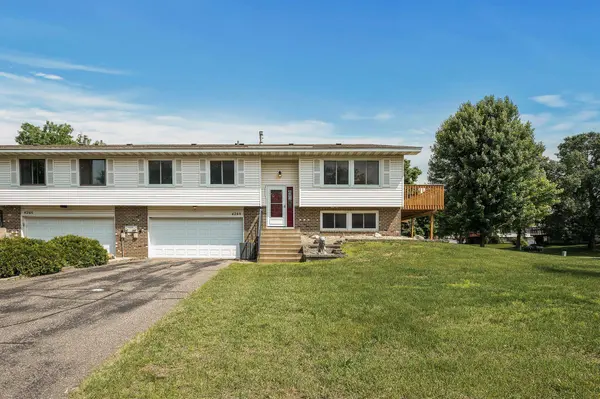 4269 Bridgewood TER, Vadnais Heights, MN 55127