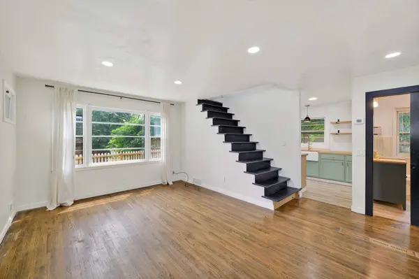 6701 34th AVE N, Crystal, MN 55427