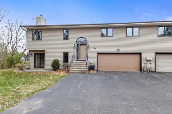 7636 Borman WAY, Inver Grove Heights, MN 55076