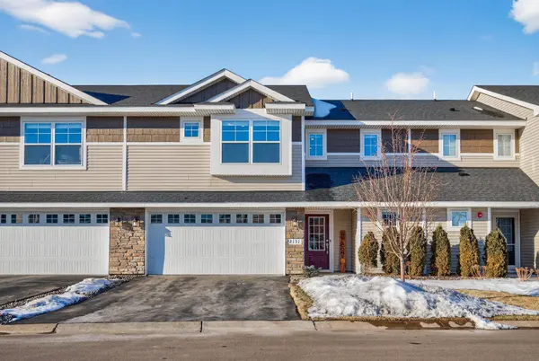 2131 Bay DR, Lino Lakes, MN 55038