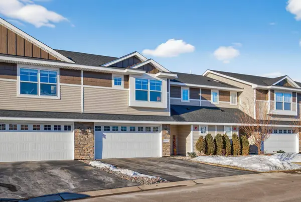 2131 Bay DR, Lino Lakes, MN 55038