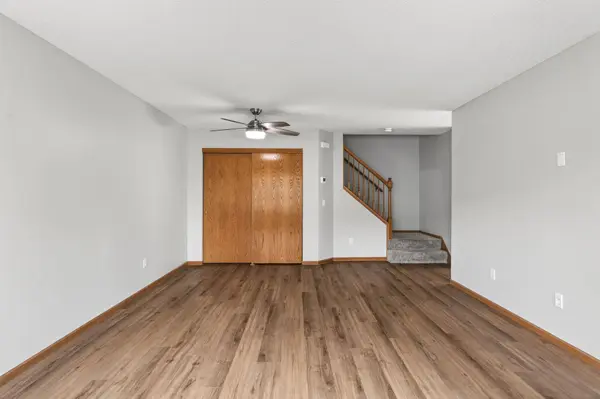 15822 Fleet TRL, Apple Valley, MN 55124