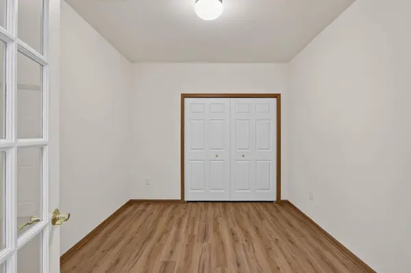 8200 W 33rd ST #323, Saint Louis Park, MN 55426