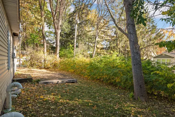 4516 Douglas DR N, Crystal, MN 55422