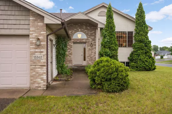 13362 1st AVE S, Zimmerman, MN 55398