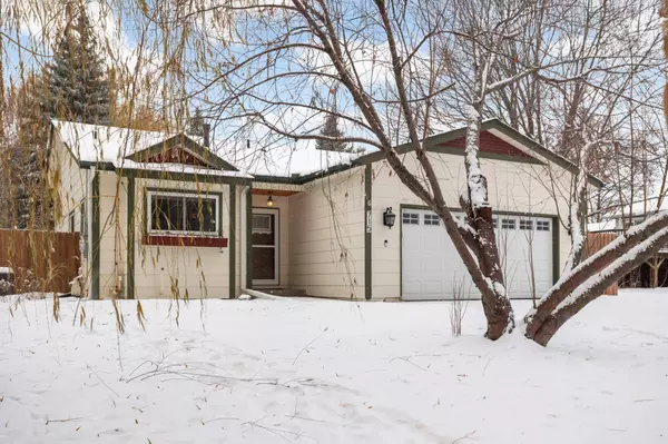 715 Liberty Heights DR, Chaska, MN 55318