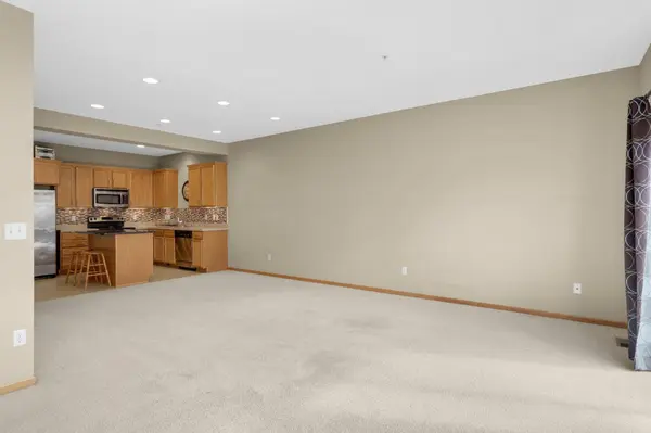 2441 121st CIR NE #C, Minneapolis, MN 55449