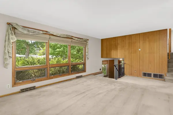 6751 Madison ST NE, Minneapolis, MN 55432