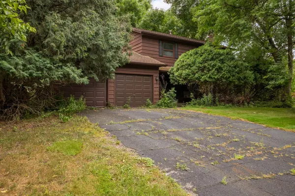 15301 Willowood DR