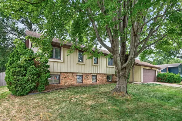 13659 Ferris AVE, Saint Paul, MN 55124