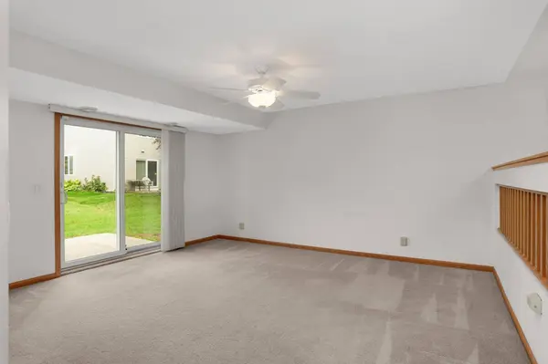 1545 Chartreux AVE, Shakopee, MN 55379