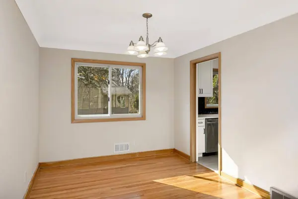 2231 Lexington AVE N, Roseville, MN 55113