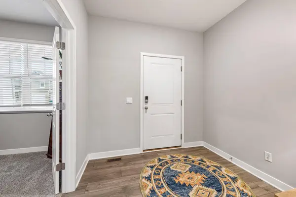 838 Foxglove TER, Waconia, MN 55387