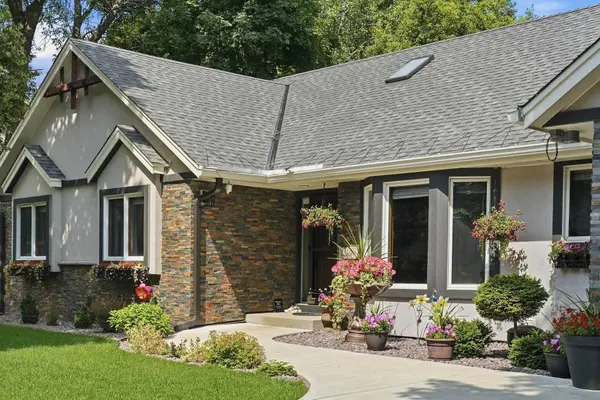 13500 Georgia DR, Apple Valley, MN 55124