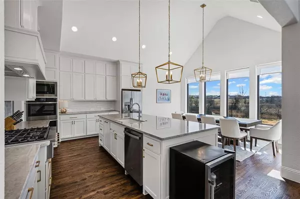 2208 Eastus Lane, Aledo, TX 76008