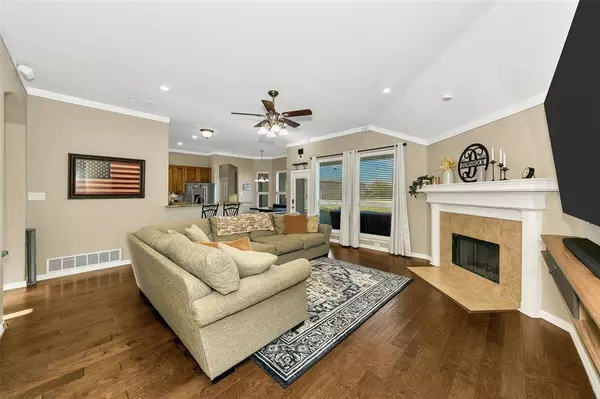 132 Sky Way, New Fairview, TX 76078