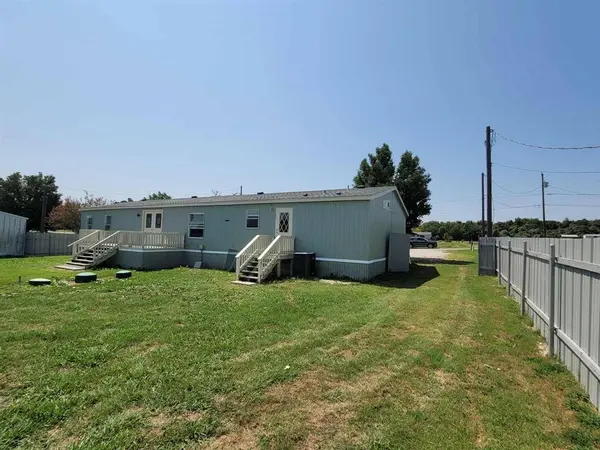 7701 River Run, Granbury, TX 76049