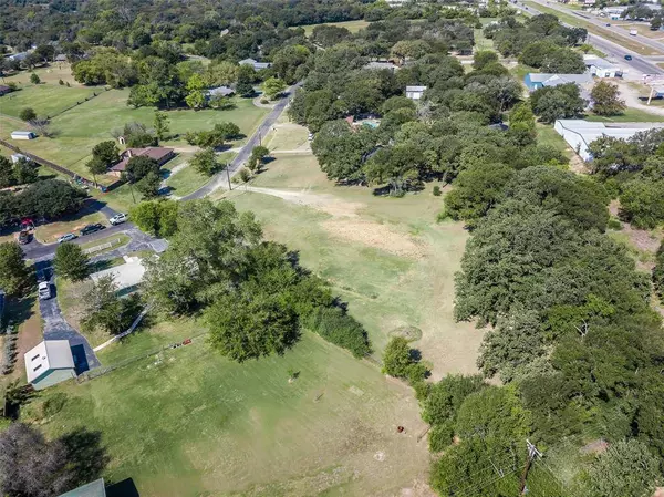 1904 Glendale Drive, Sanctuary, TX 76020