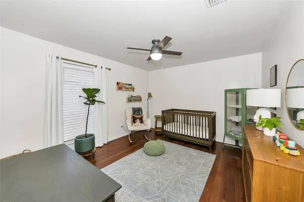 2425 Northgate Drive W, Irving, TX 75062