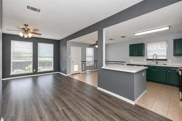 417 Candlestick Trail, Saginaw, TX 76179