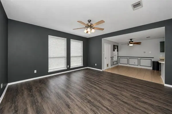 417 Candlestick Trail, Saginaw, TX 76179