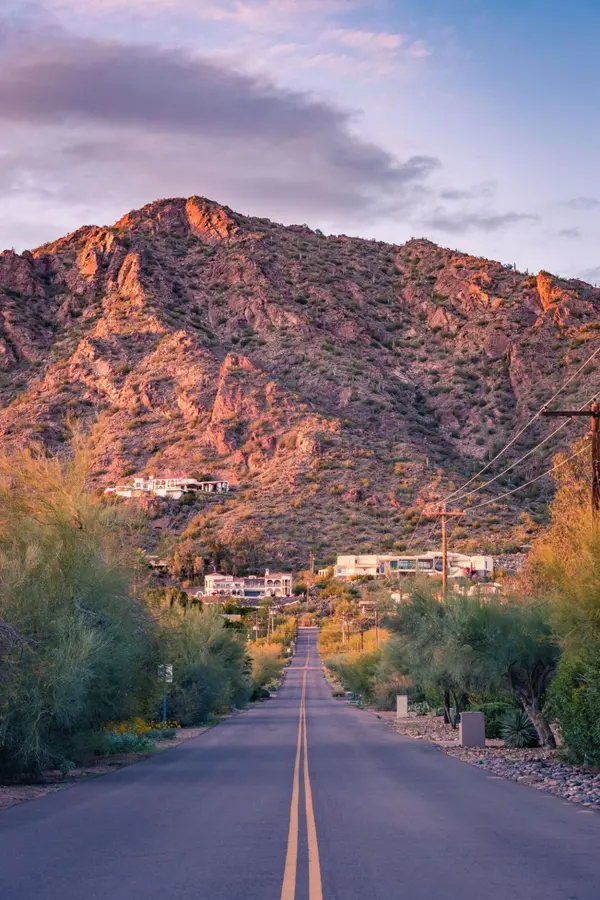 Touring Paradise Valley: A Look at Todayâs High-End Inventory
