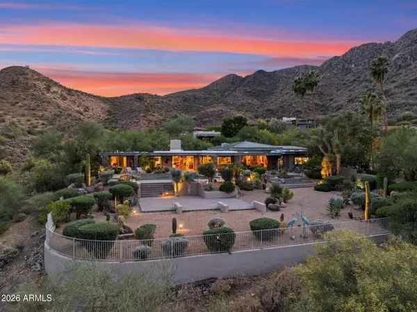 8219 N CHARLES Drive, Paradise Valley, AZ 85253