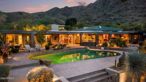 8219 N CHARLES Drive, Paradise Valley, AZ 85253