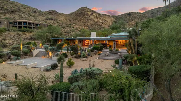 8219 N CHARLES Drive, Paradise Valley, AZ 85253