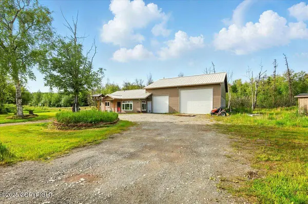 4301 E Merrill CIR, Wasilla, AK 99654
