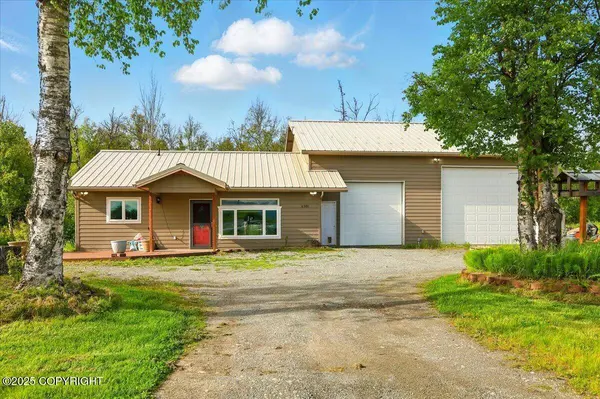 4301 E Merrill CIR, Wasilla, AK 99654