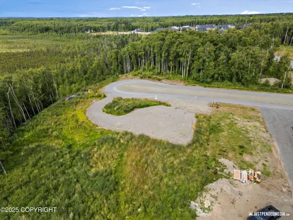 834 W Chigmit CIR, Wasilla, AK 99654