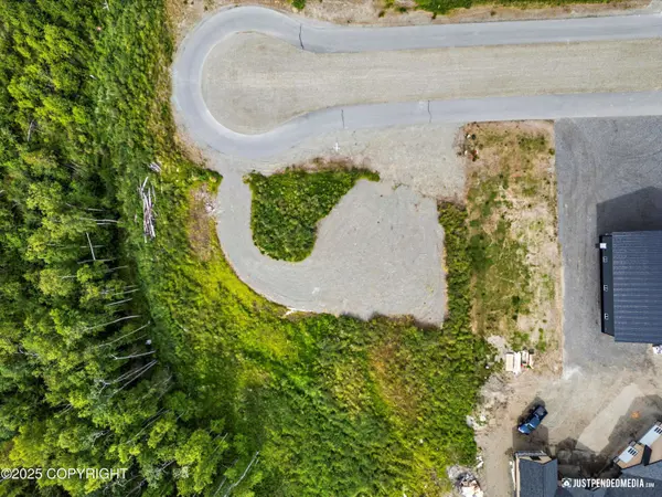 834 W Chigmit CIR, Wasilla, AK 99654