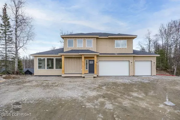1389 N Utopia View CIR, Wasilla, AK 99654