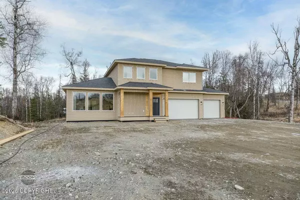 1389 N Utopia View CIR, Wasilla, AK 99654