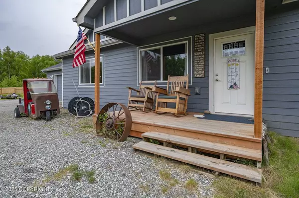 1169 W Trumpeter Swan DR, Wasilla, AK 99623