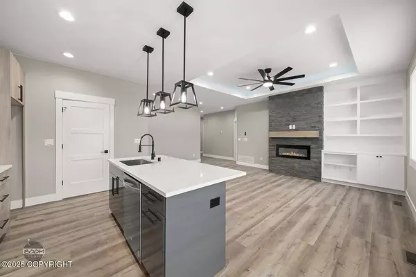 3739 N White Knight DR, Wasilla, AK 99623