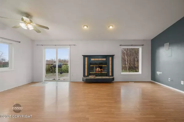 1280 W Beylund LOOP, Palmer, AK 99645