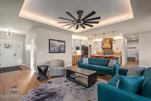 1701 S Corwin LN, Wasilla, AK 99654