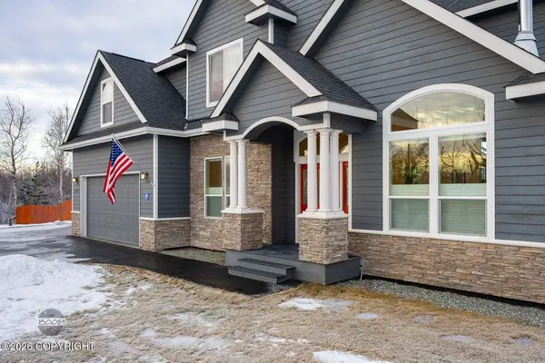 10971 E Hilda Rose CIR, Palmer, AK 99645